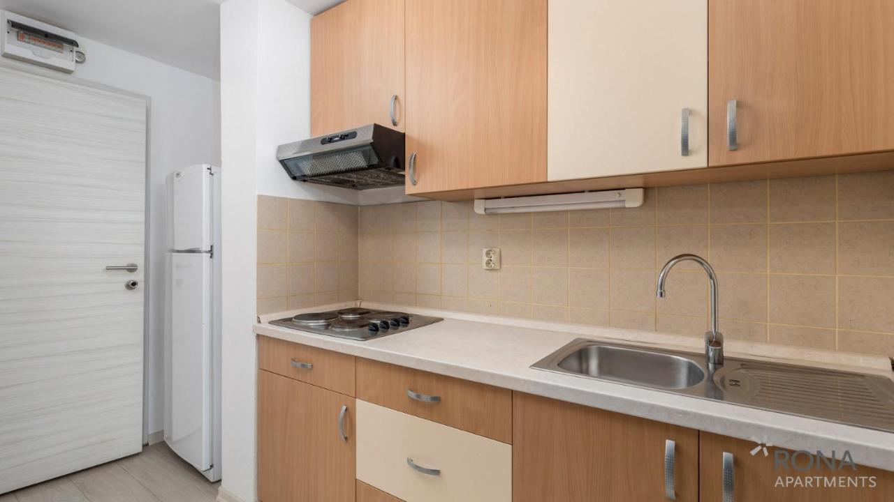 Rona Apartments Volta Pula Eksteriør billede