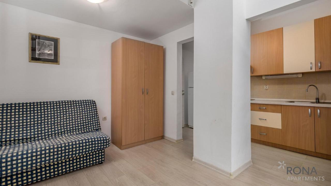 Rona Apartments Volta Pula Eksteriør billede